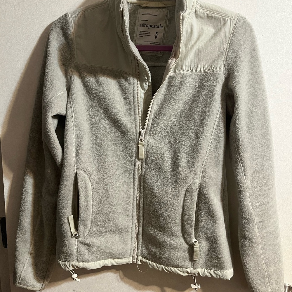 Aeropostale Light Gray Ski Jacket Small